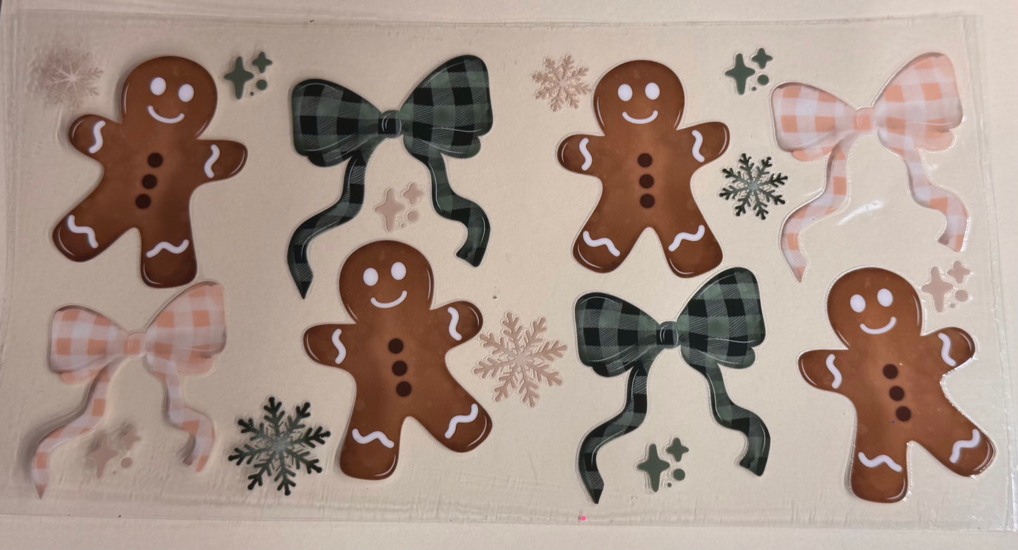 Green plaid gingerbread