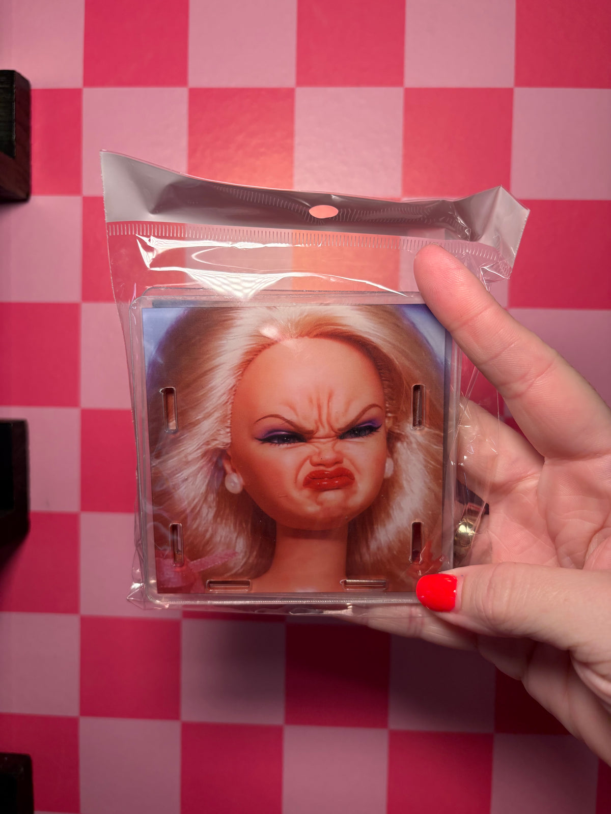 Pen Holder