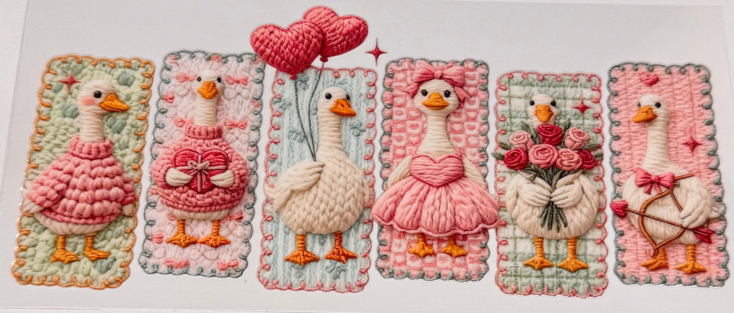 Knitted goose