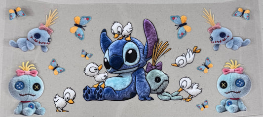 Blue guy duckling